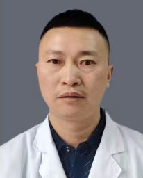 杨 远